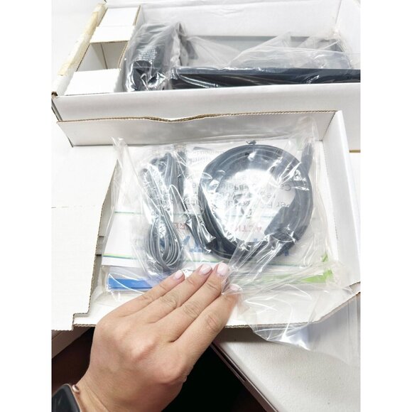 CapTel 2400i BT Bluetooth WiFi Hearing Impaired Touch Screen Caption Telephone - Picture 5 of 5